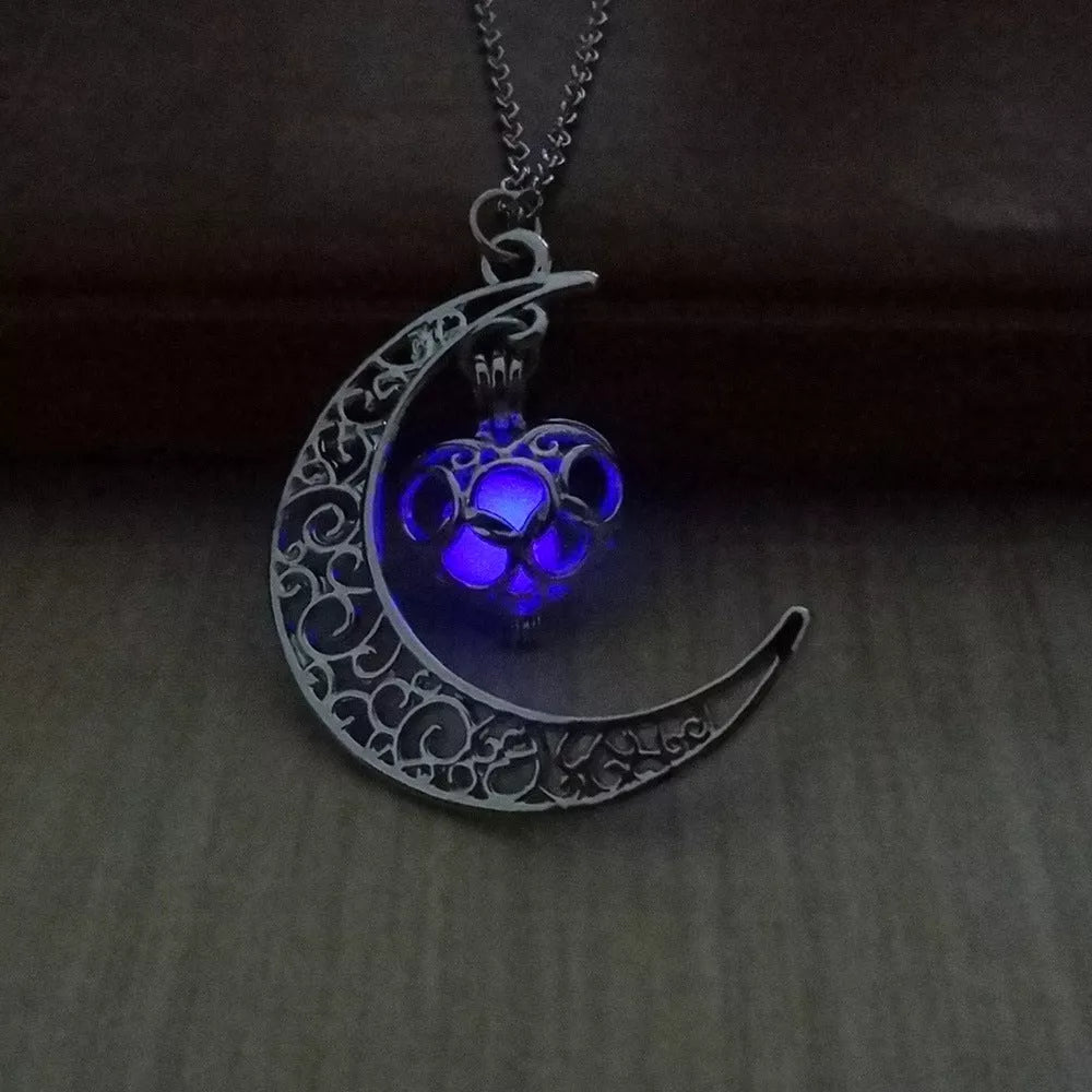 Silver Plated Glowing Pendant Necklace with Adjustable Chain
