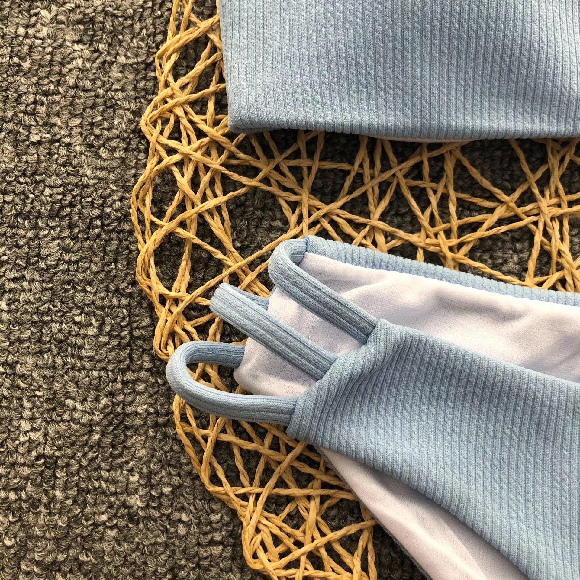 Solid color striped bikini with 80% nylon fabric