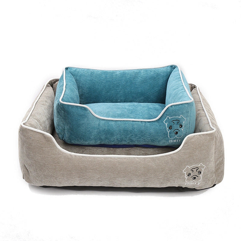 Bite resistant kennel with corduroy material in multiple sizes