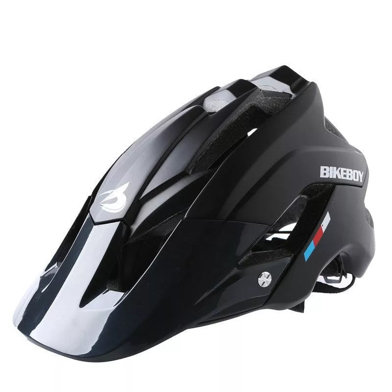 Adult mountain bike helmet with PC+EPS construction