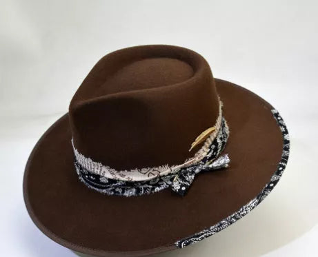 Wool-like Autumn and Winter Felt Cap British Woolen Hat in Pendant Pink and Dark Brown