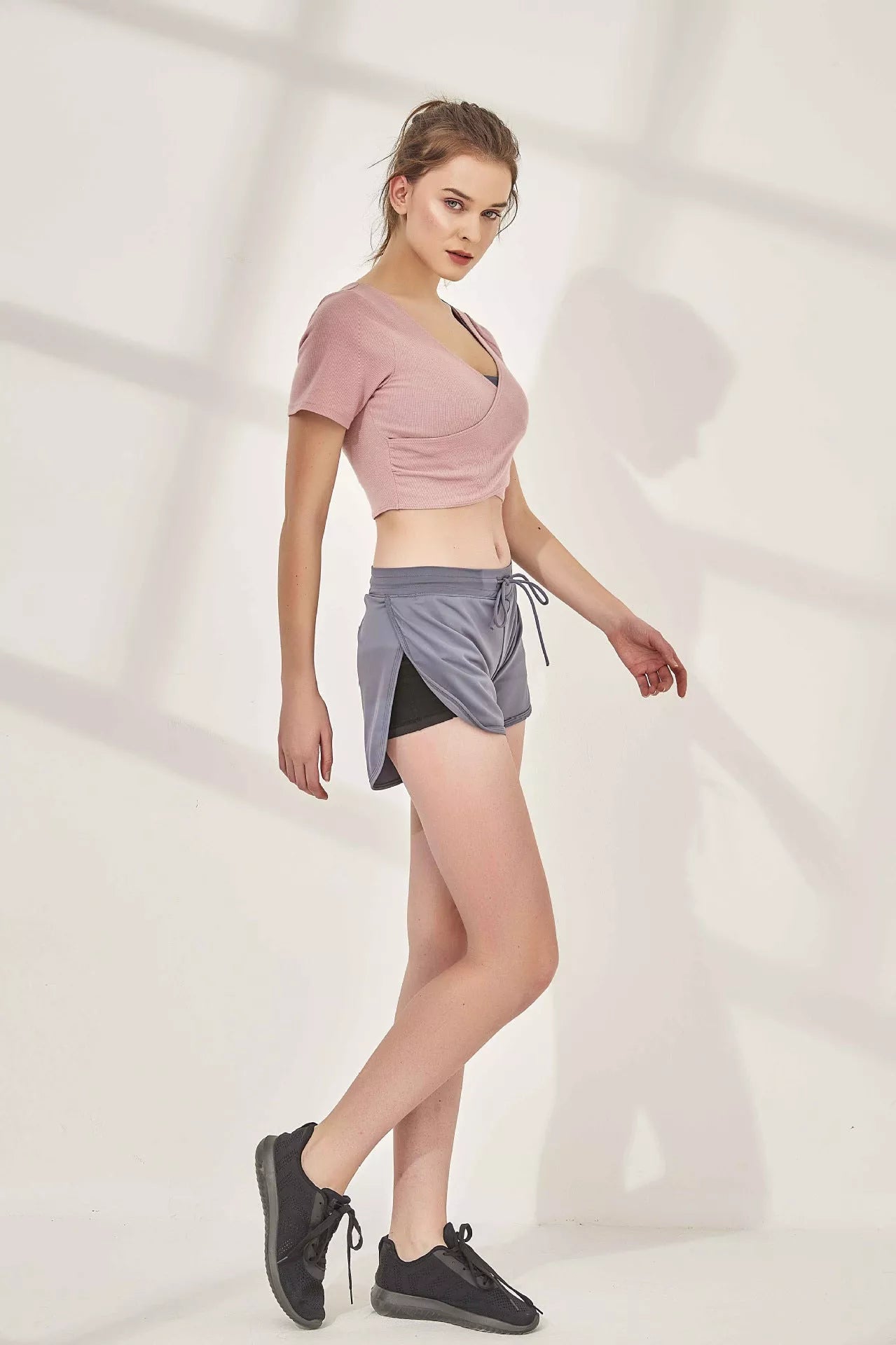 Cotton sports running yoga clothes in multiple colors and sizes