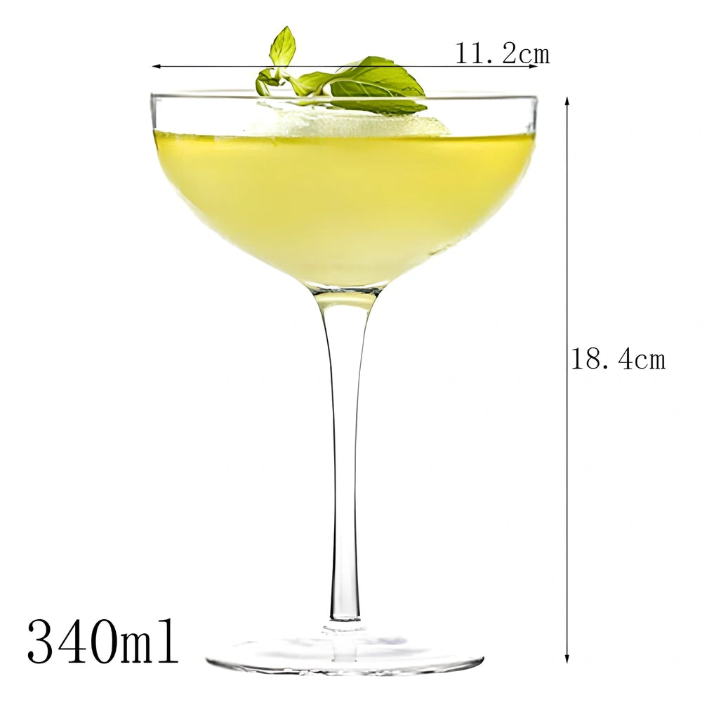 Creative transparent lead-free glass cup with seamless flat base for cocktails, 210ml capacity