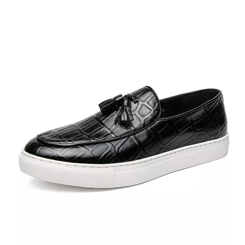 Men's Business Casual Sneakers in Plus Sizes with Leather Finish