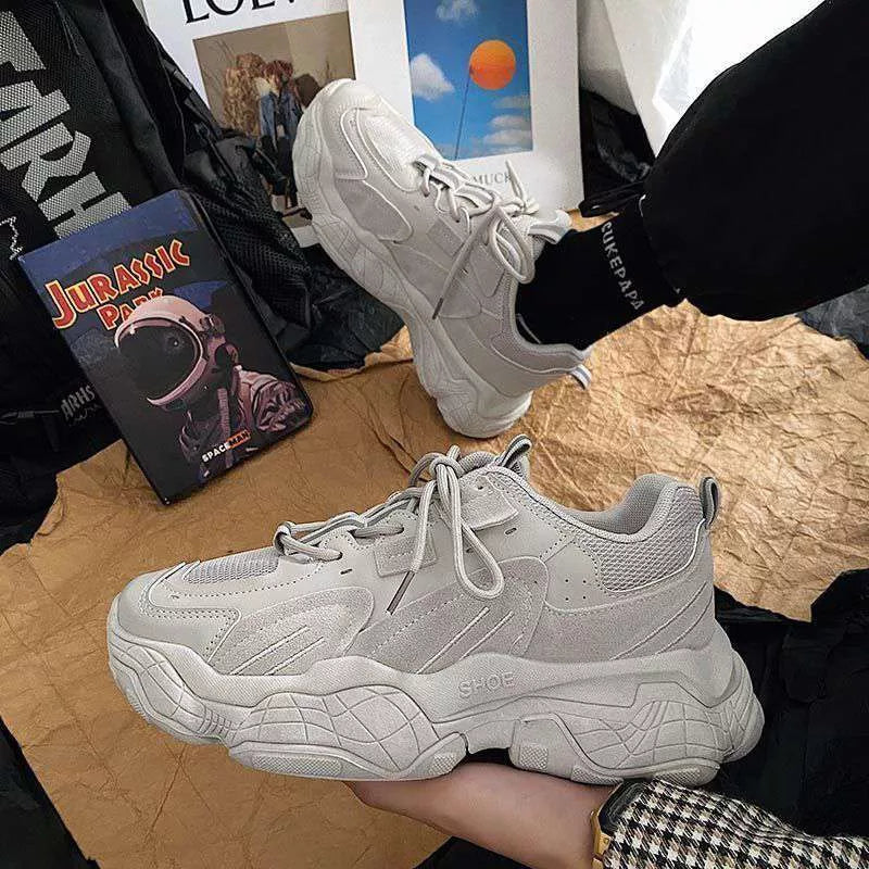 All-match Platform Running Sneakers in Classic Black