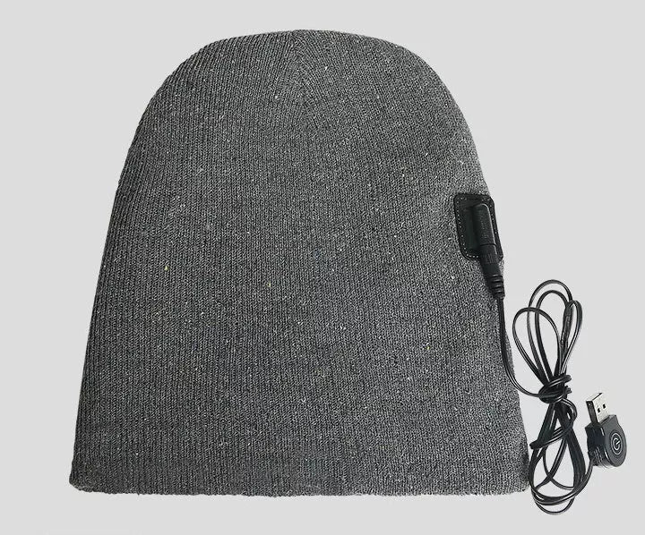 Heated cotton hat with intelligent temperature adjustment