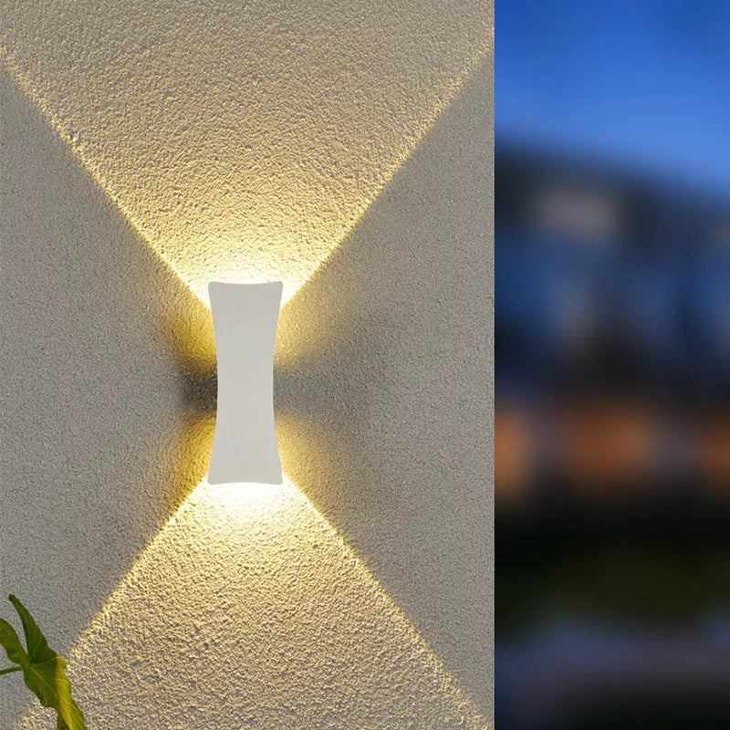 Outdoor Wall Lamp with Waterproof Design for Villa and Garden Lighting