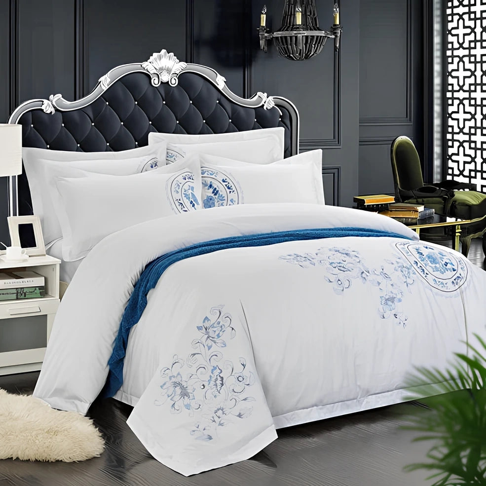 Four-piece 100% cotton bedding set in plain pattern, twill weave, 200x230cm fitted sheet for double bed