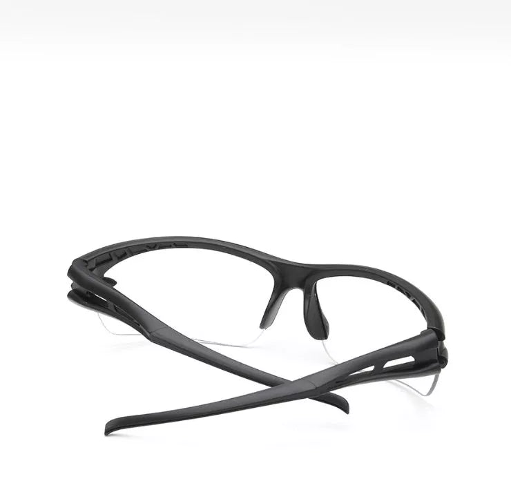 Outdoor sunglasses with UV400 protection and plastic frame