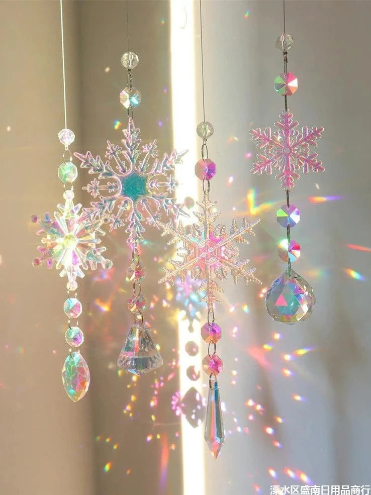 Christmas tree decoration dreamcatcher with AB colour acrylic snowflakes in multiple sizes and shapes