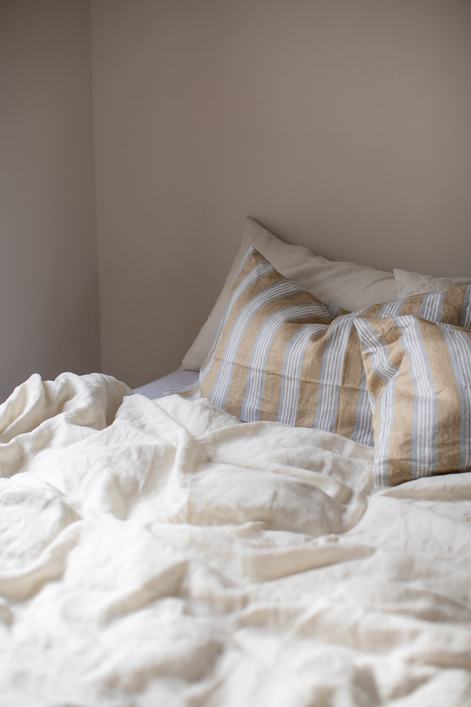 luxury Belgian linen bedding 