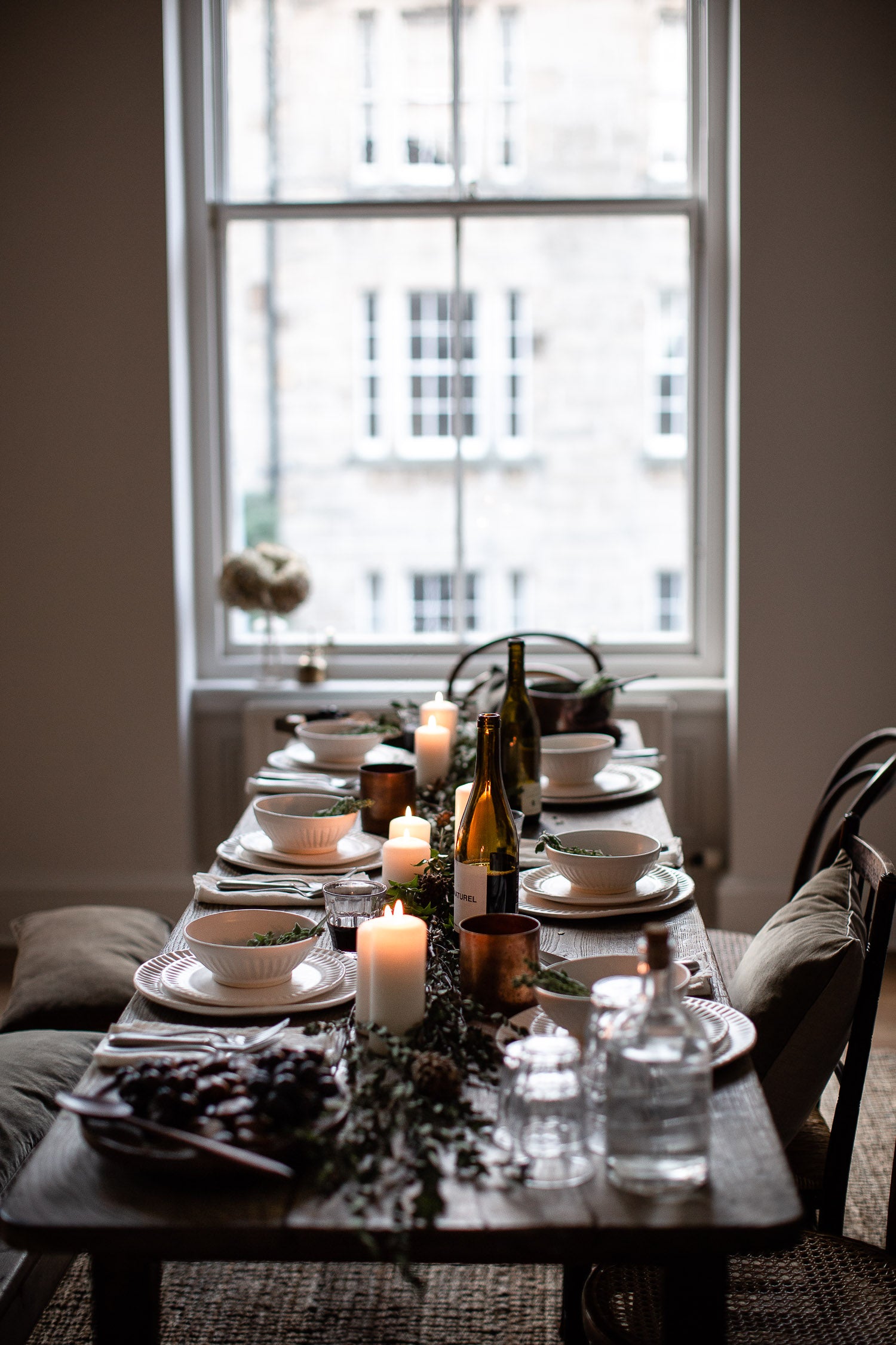 natural rustic christmas table decor