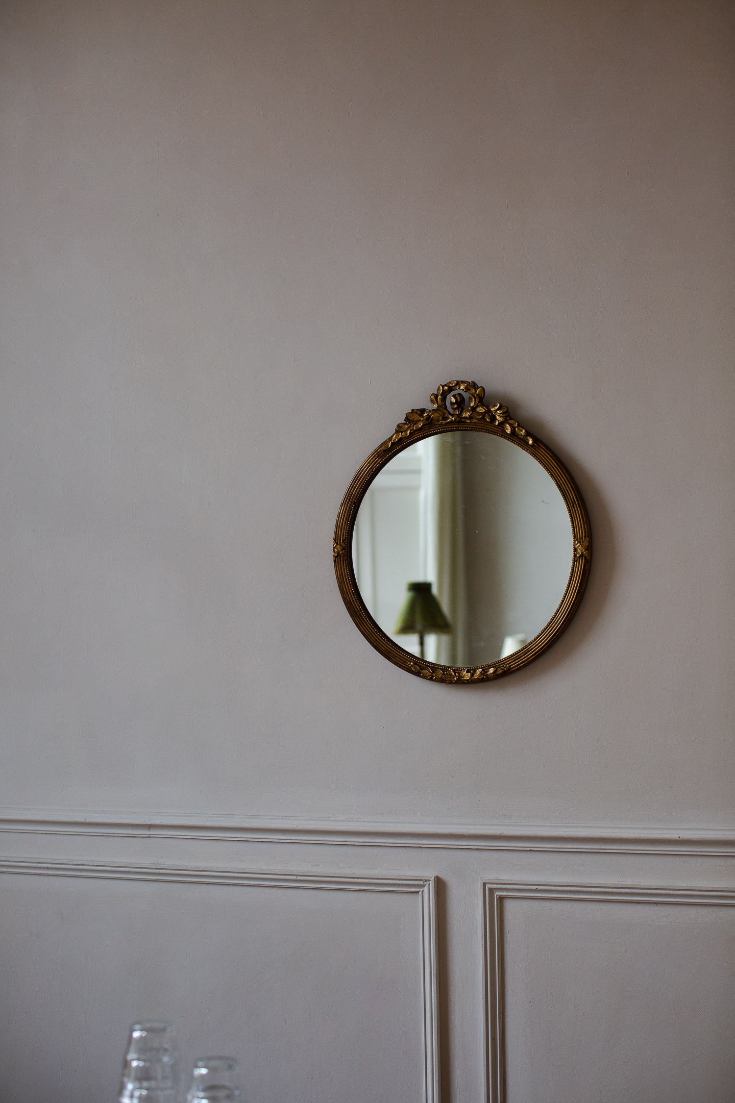 Vintage round gesso mirror