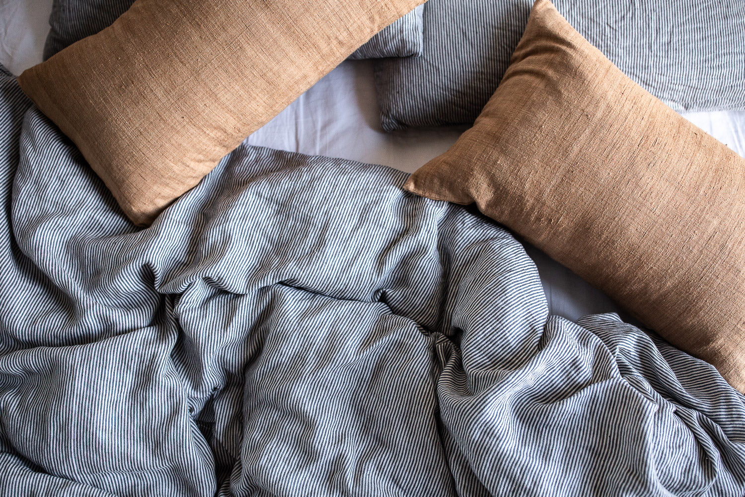 Blue and white thin stipe linen bedding