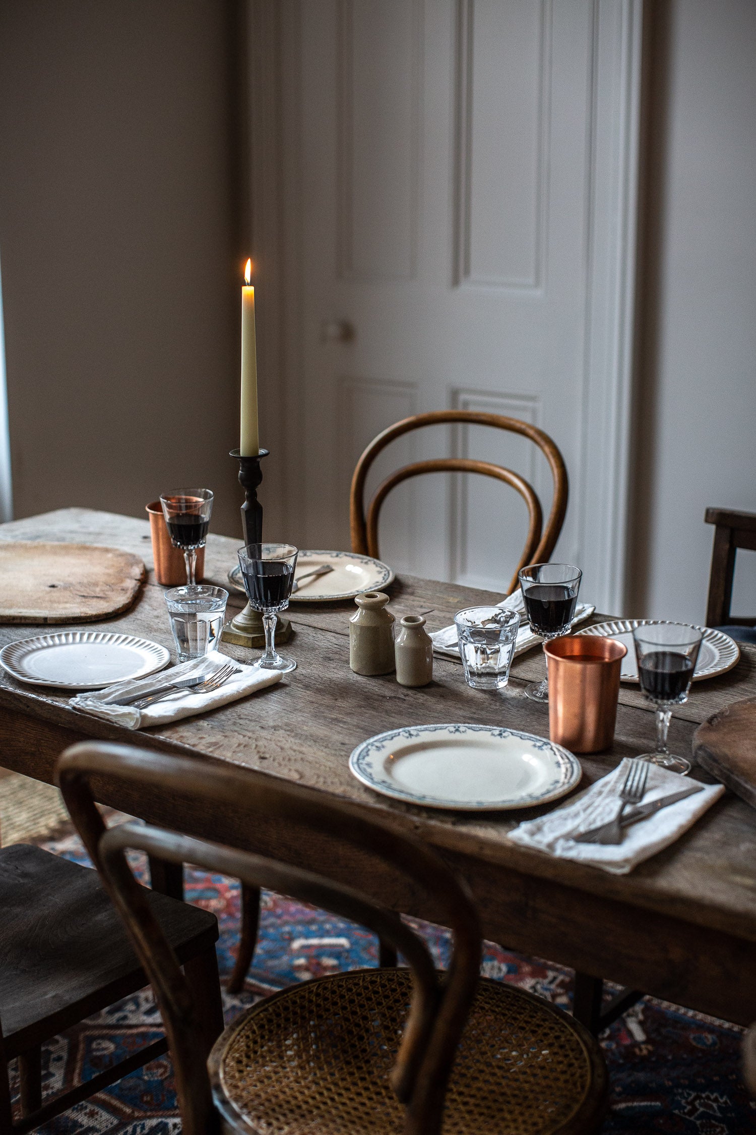 Simple rustic table decor with copper cups