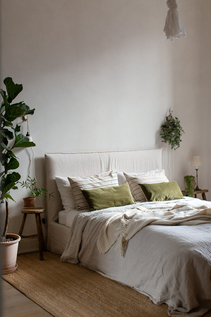 natural neutral bedroom decor 