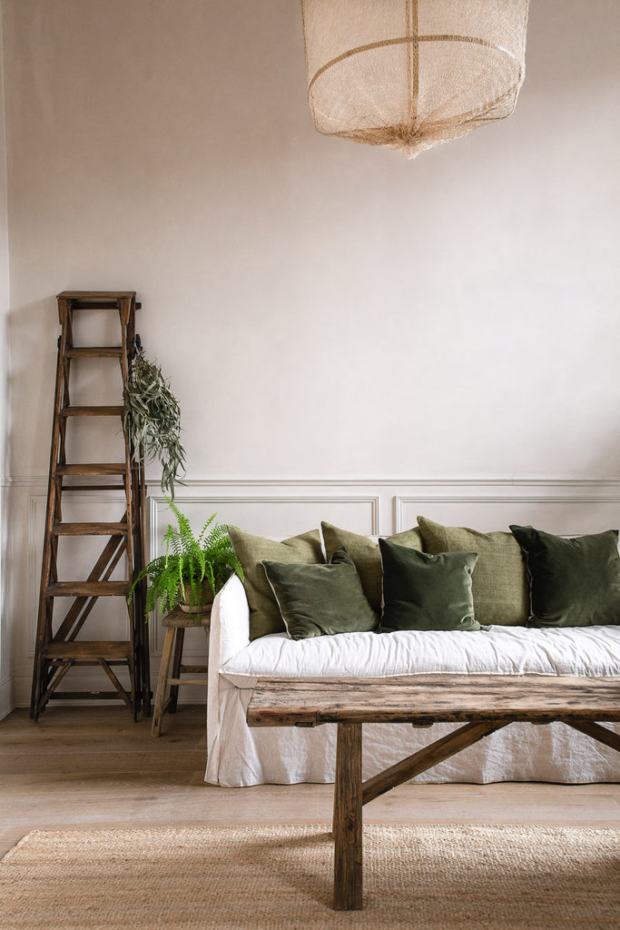 Home decorating with natural materials like linen and wood