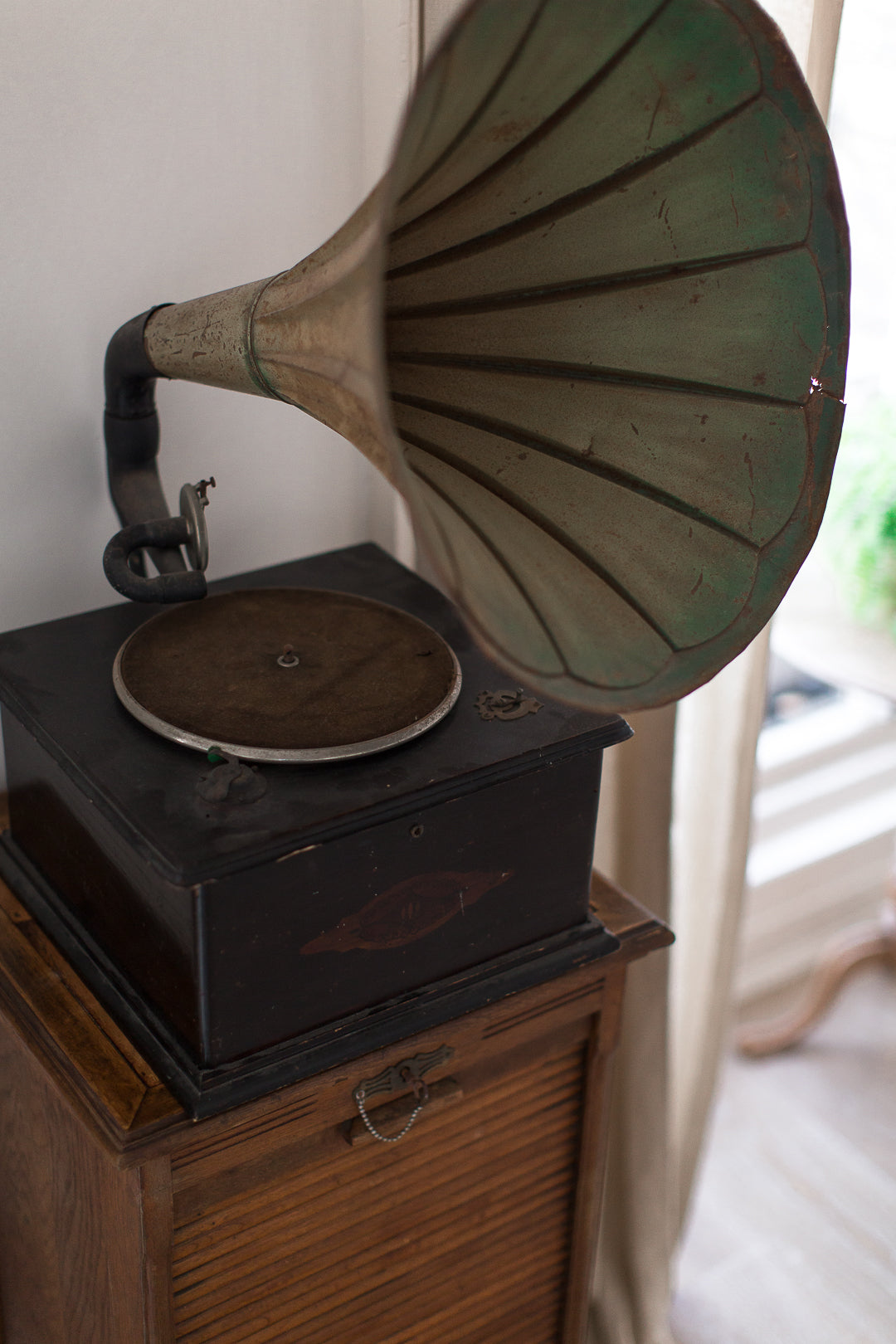 vintage gramophone record player