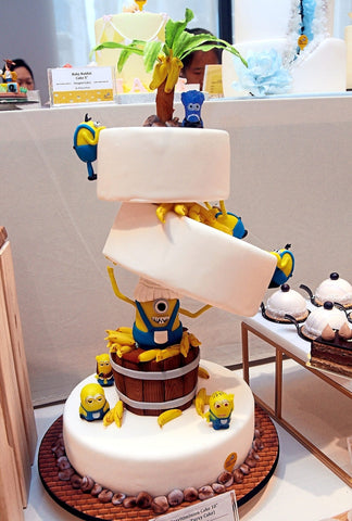 eat cake today-cake delivery-the cake show-cake trends 2020-gravitiminion cake
