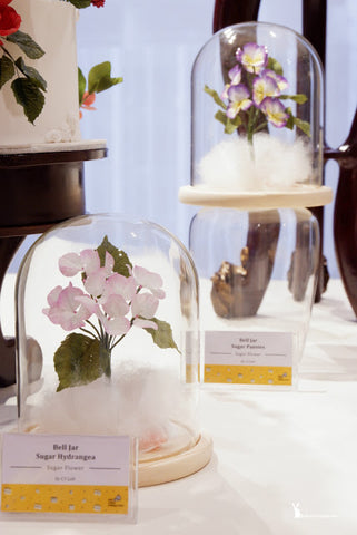 eat cake today-cake delivery-the cake show-cake trends 2020-sugar flower-bell jar sugar flower