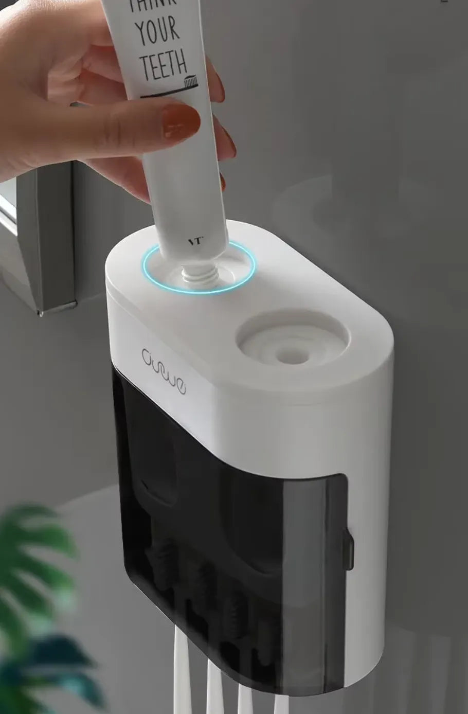 Dispensador Automático de Pasta e Escova - Imagem Adicional