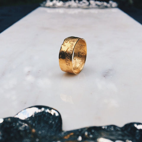 ringcrush vermeil wedding band textured