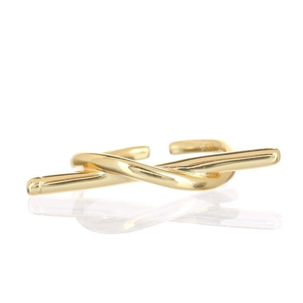 knot ring in gold by ringcrush