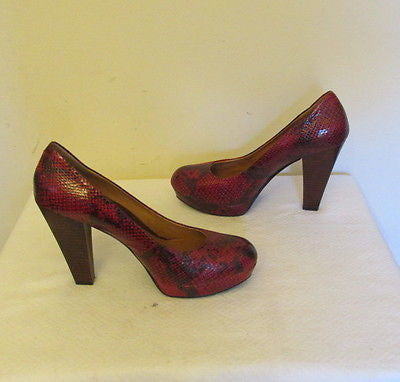 chinese laundry red pumps