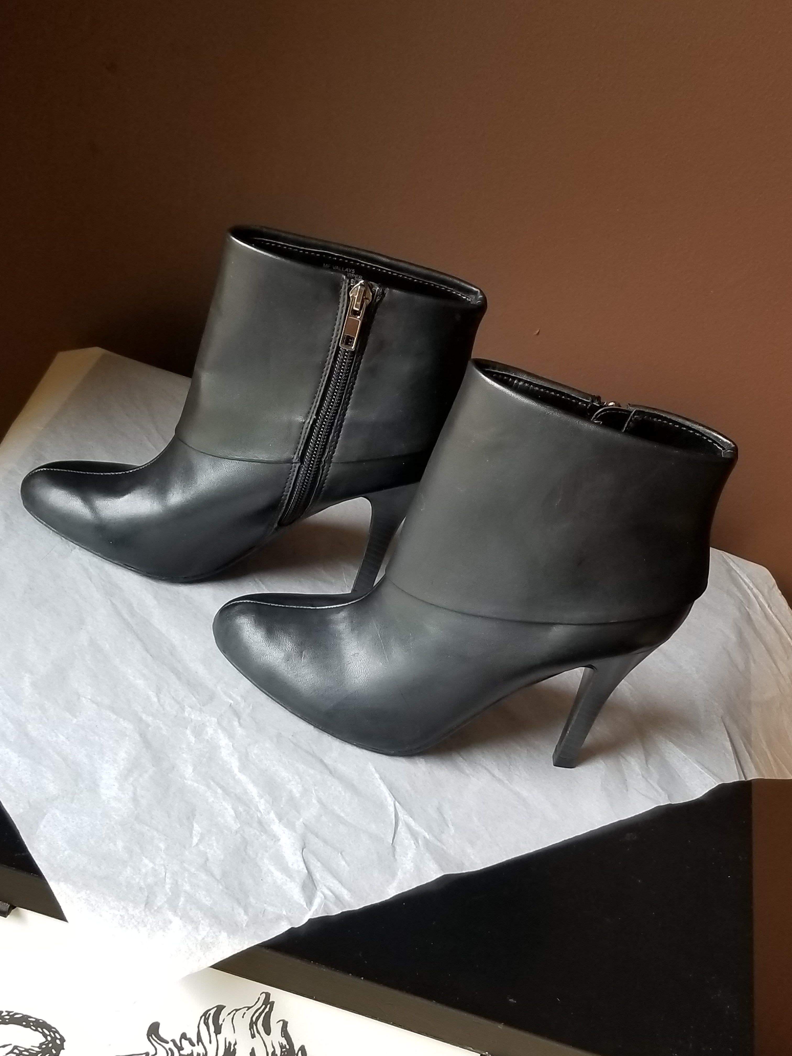 trendy black ankle boots