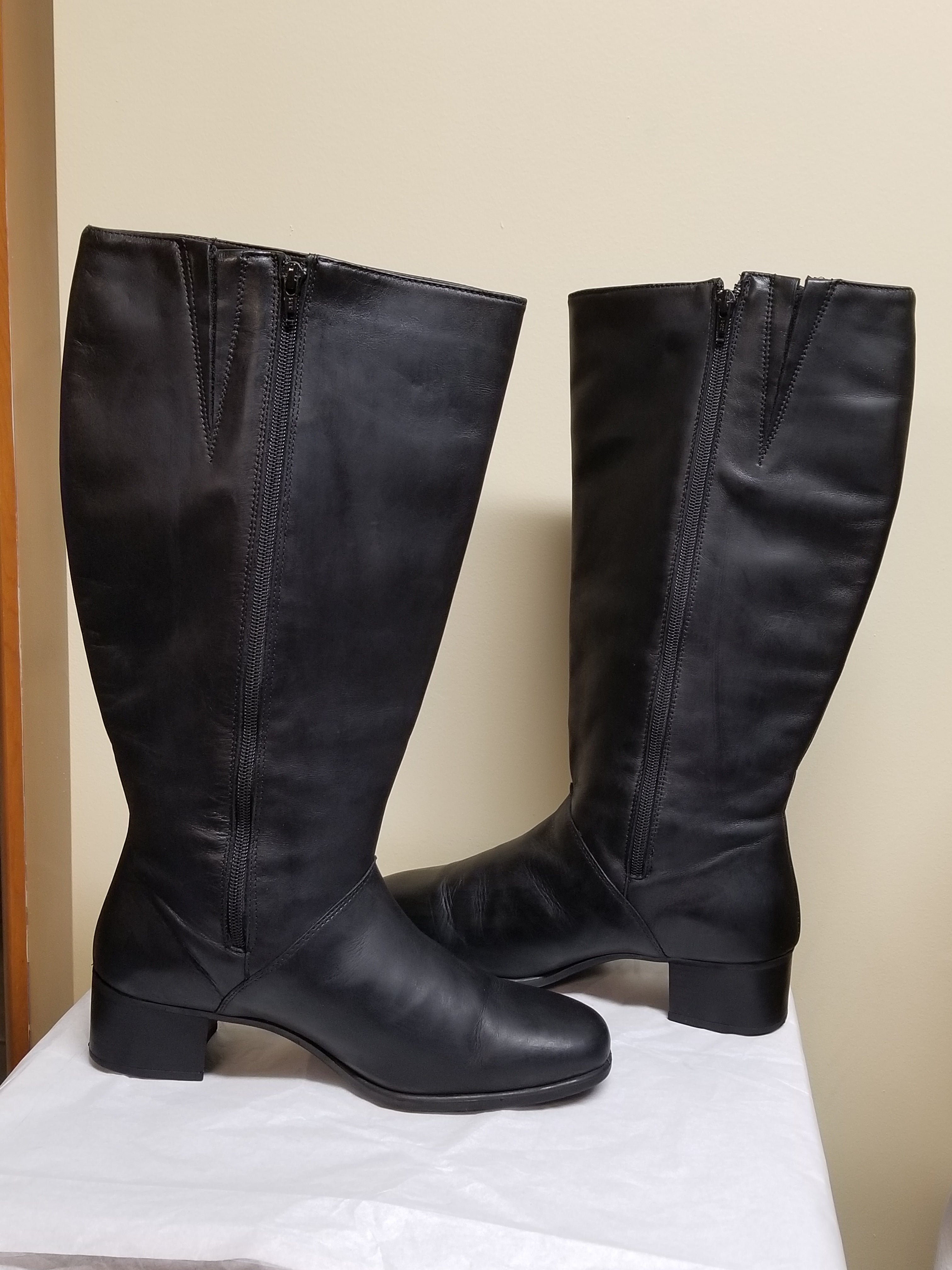 black leather boots size 11