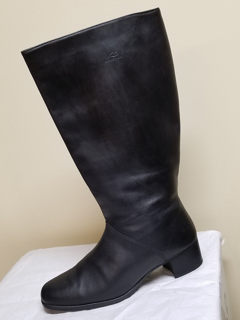 Regence black leather knee high boots 