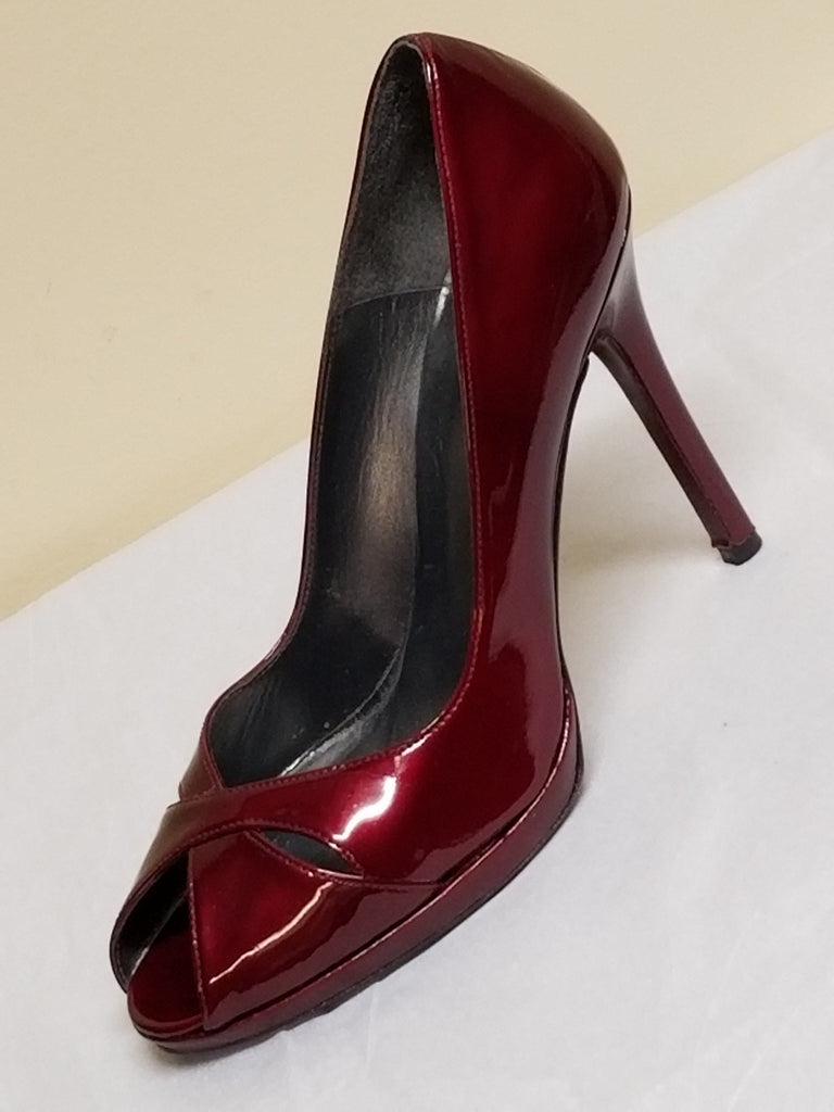 red high heels size 9