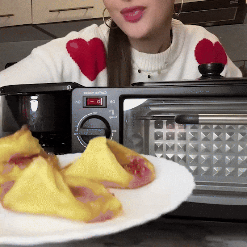 cuptor2-ezgif.com-optimize.gif__PID:06bc6df7-85ef-4522-82e2-df51e4cf3bcb