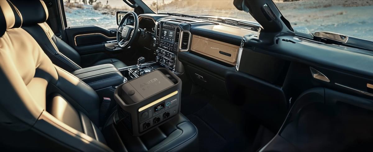 Anker SOLIX C800X - 768Wh - Charge in car