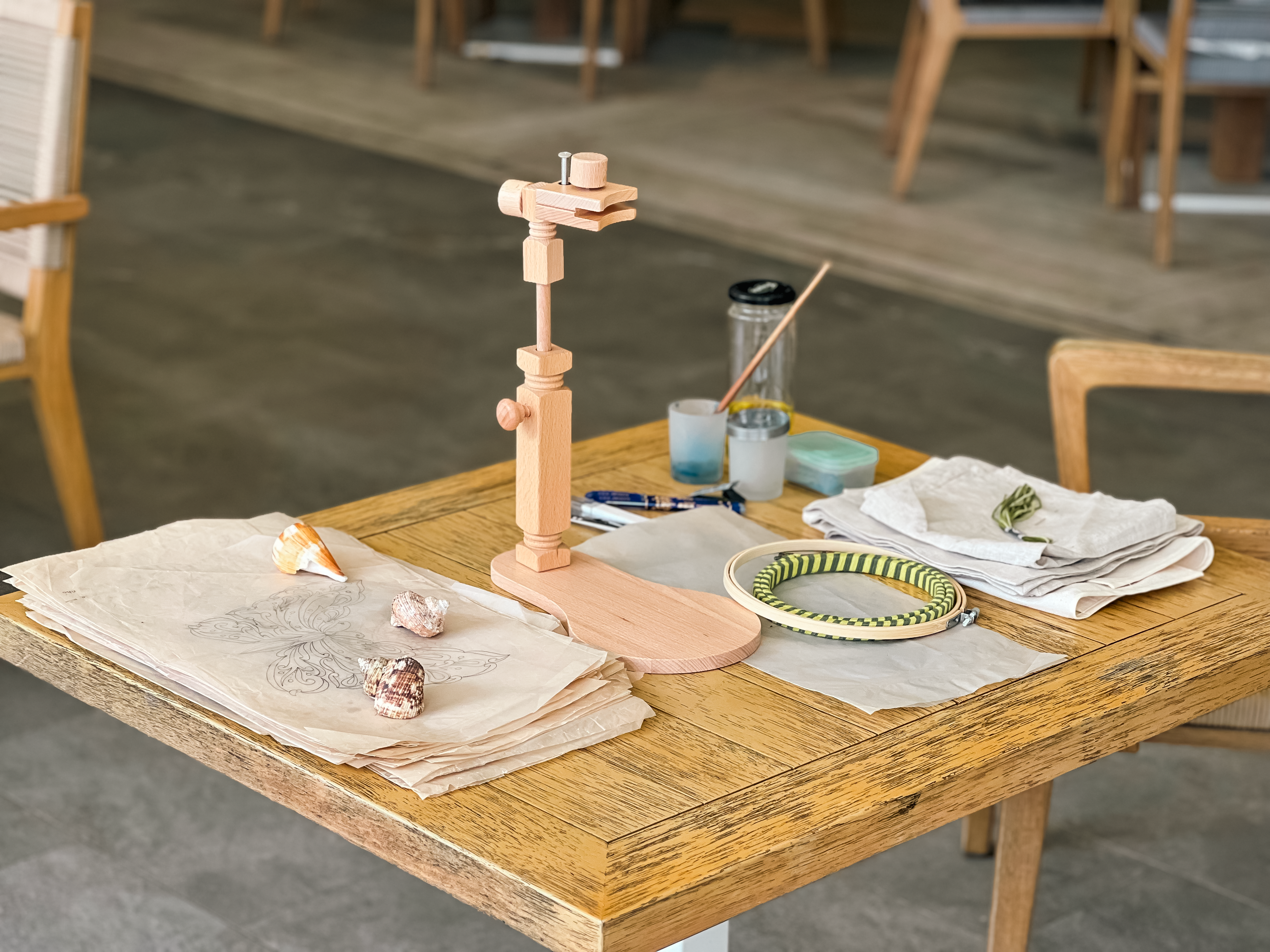 Workshop liệu pháp thêu tay trải nghiệm thêu tay truyền thống thời trang Hity