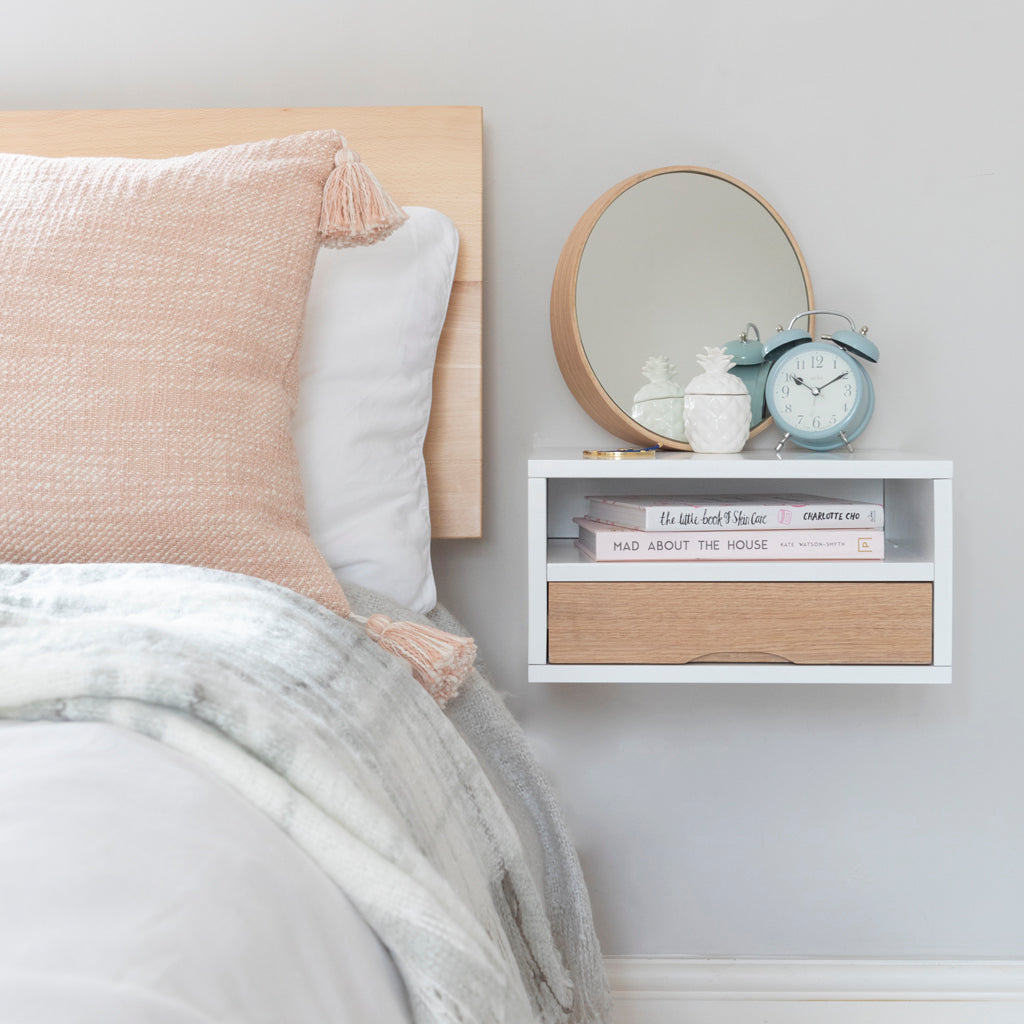 floating_bedside_white_with_oak_drawer