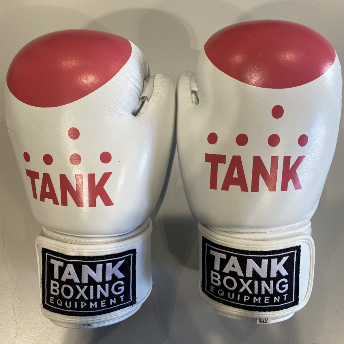 mens white boxing gloves