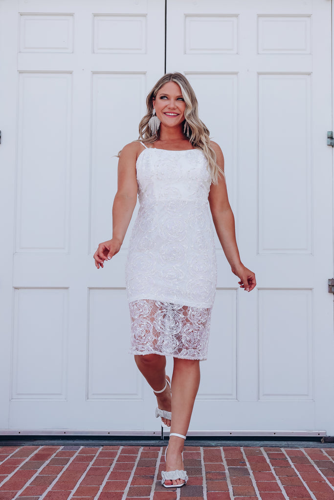 Francesca Floral Lace Midi Dress - Ivory – Whiskey Darling Boutique