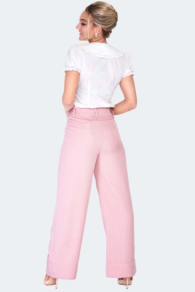 You had me at pink. 💕 These wide leg pants (under $100) are on the blog  tonight! http://liketk.it/2x8ts @liketokno… | Fashion, Fashion outfits,  Dress pants outfits