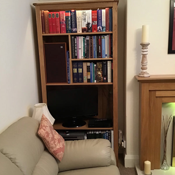 Oak 800x1800 Bookcase or CD/DVD Media storage, ideal for the study, living room or lounge