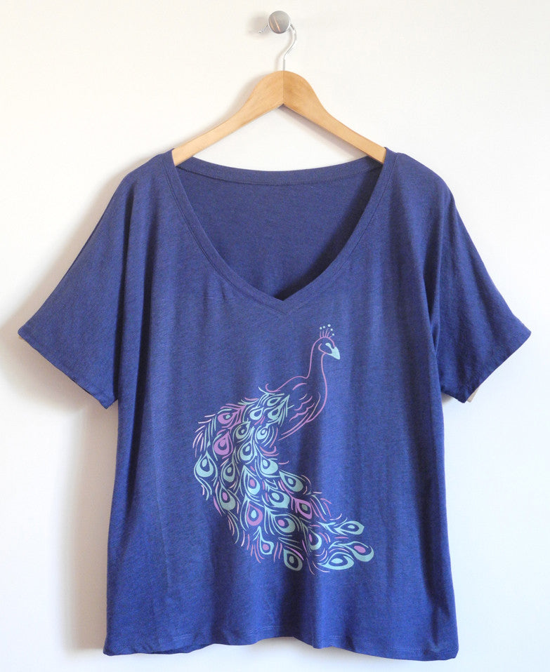 Peacock Ladies T-Shirt in Blue – Cloud & Clover