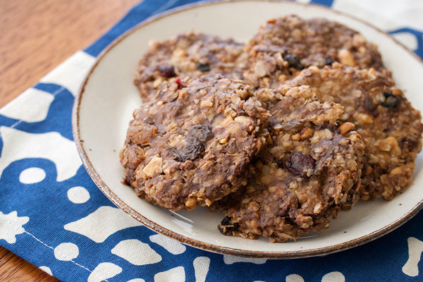 No-Bake Peanut Butter Trail Mix Cookies