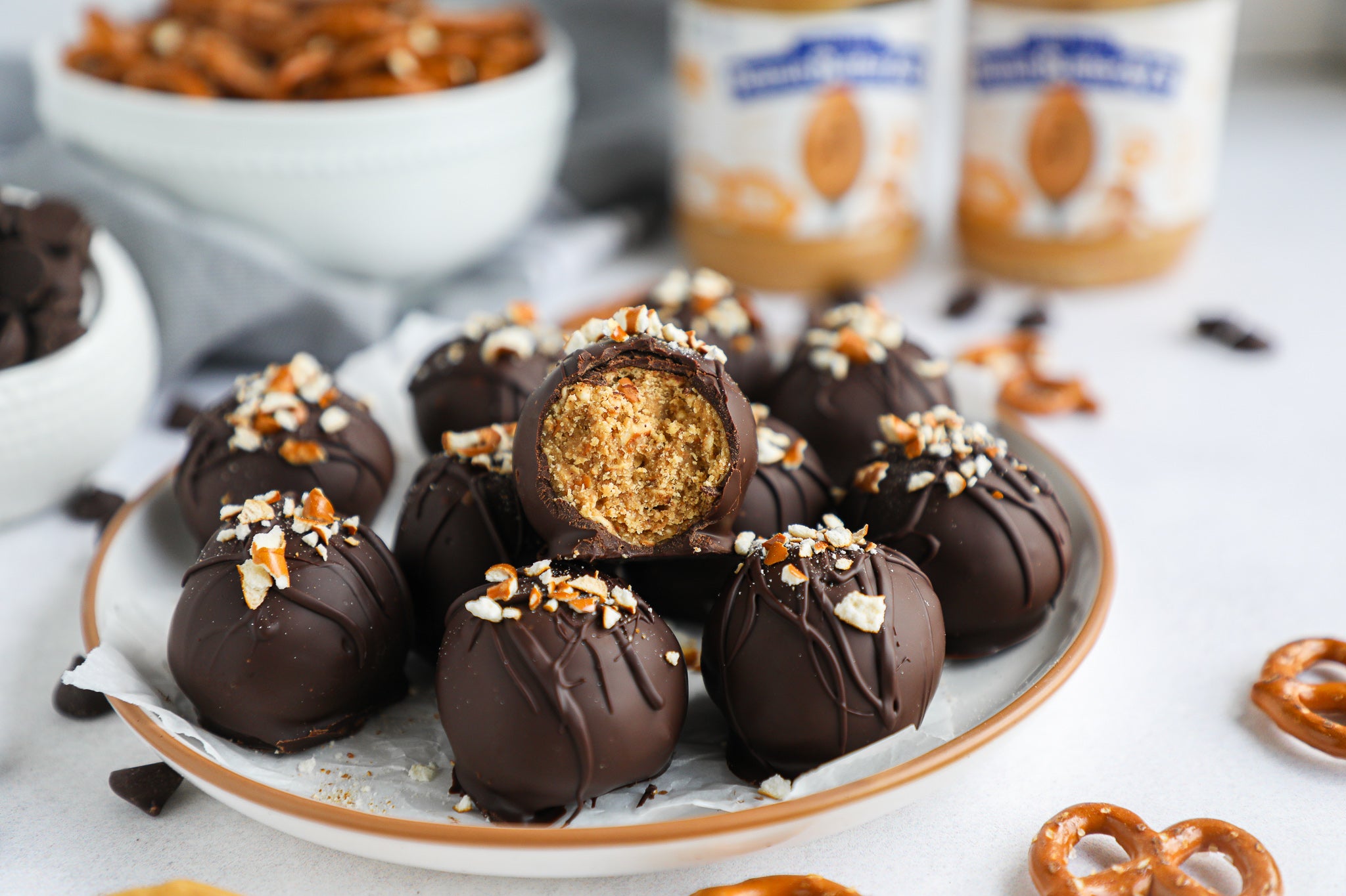 Peanut Butter Pretzel Truffles