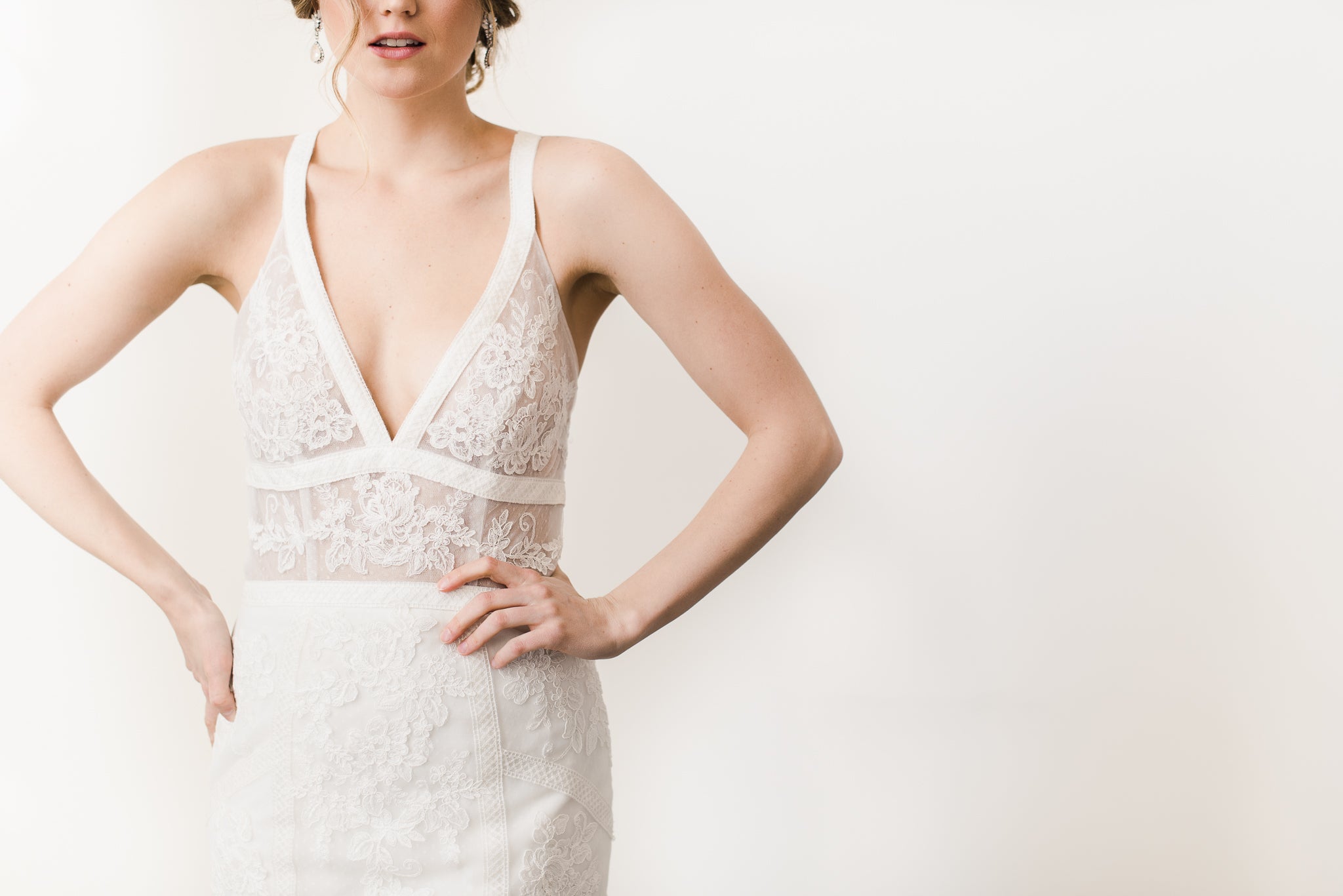 sample-sale-faq-novelle-bridal-shop-edmonton-vancouver