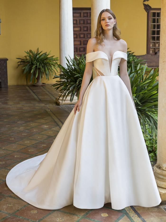 Blue by Enzoani Trunk Show | Novelle Bridal Shop | Vancouver + Edmonton