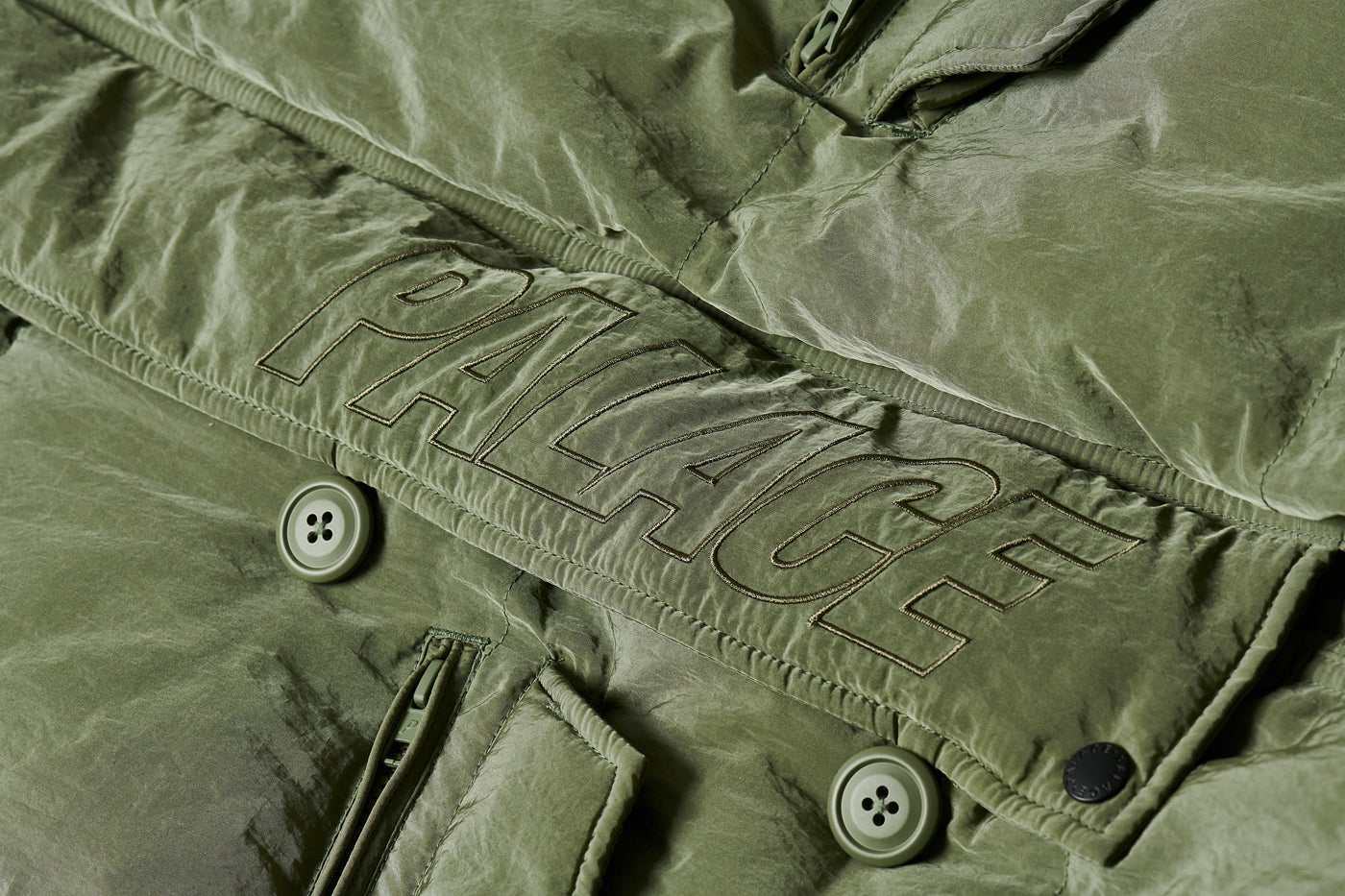 P-3B BAFFLE PARKA OLIVE | Palace Skateboards USA