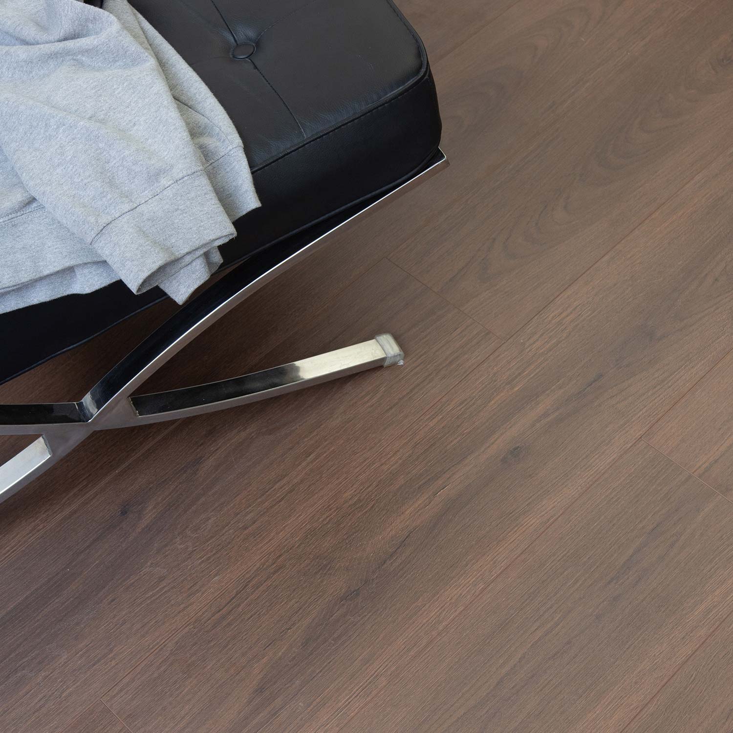 Sisu Laminate Rich Walnut 