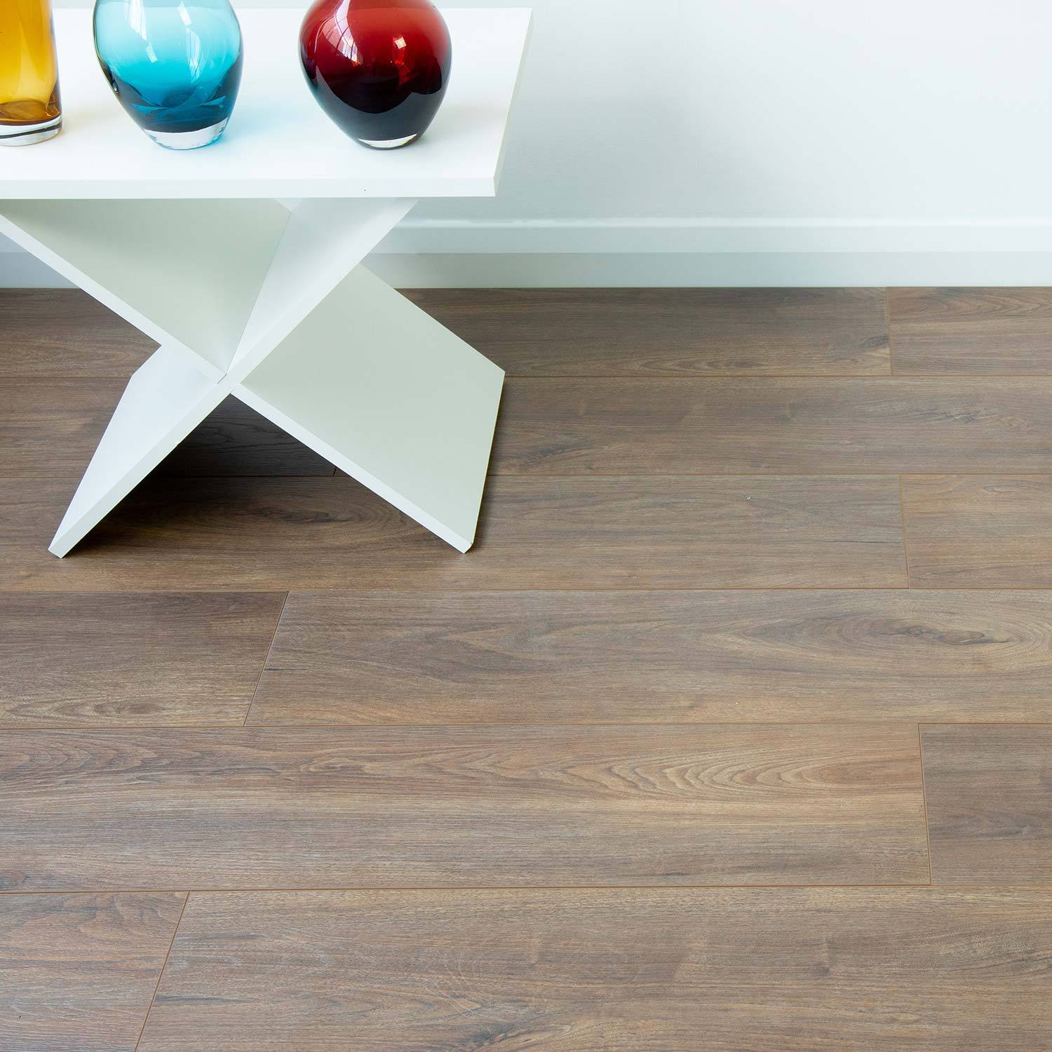  Sisu Laminate Smoked walnut