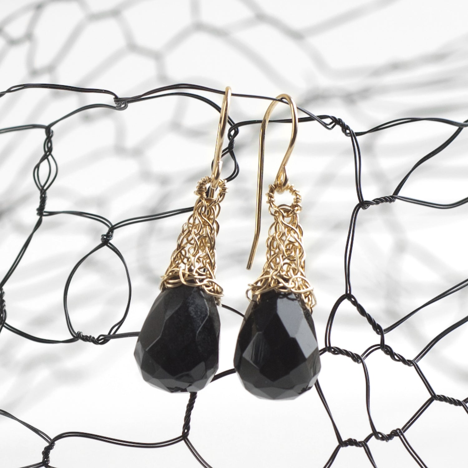 14k black onyx earrings