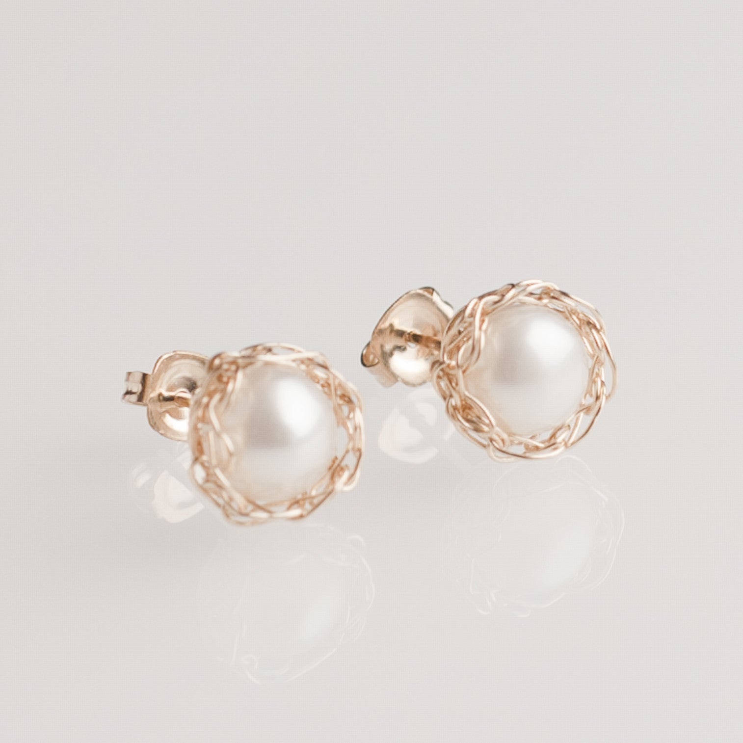 small pearl jewellery